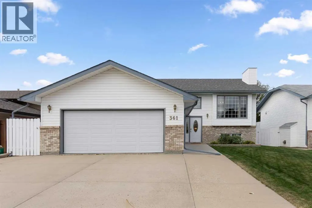 361 Sprague Way SE