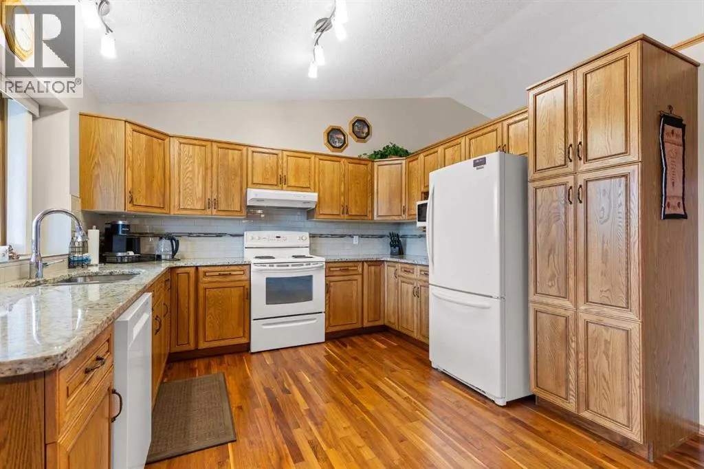 361 Sprague Way SE