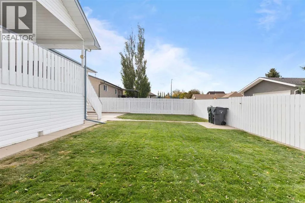 361 Sprague Way SE