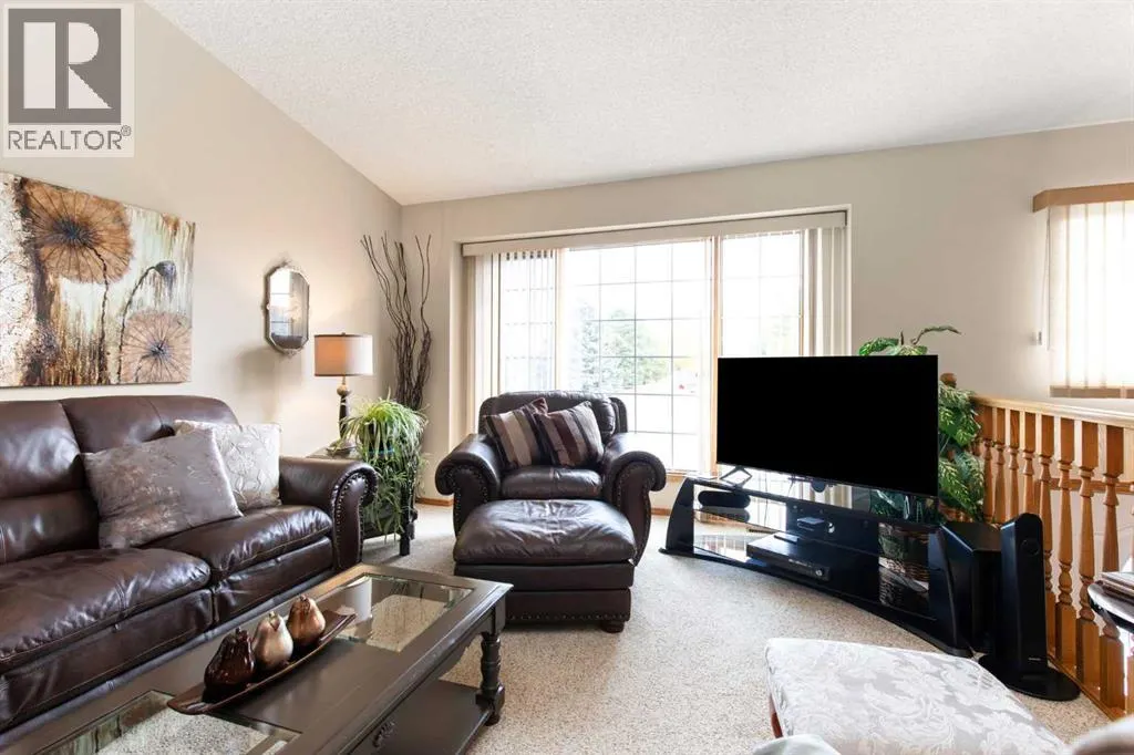 361 Sprague Way SE