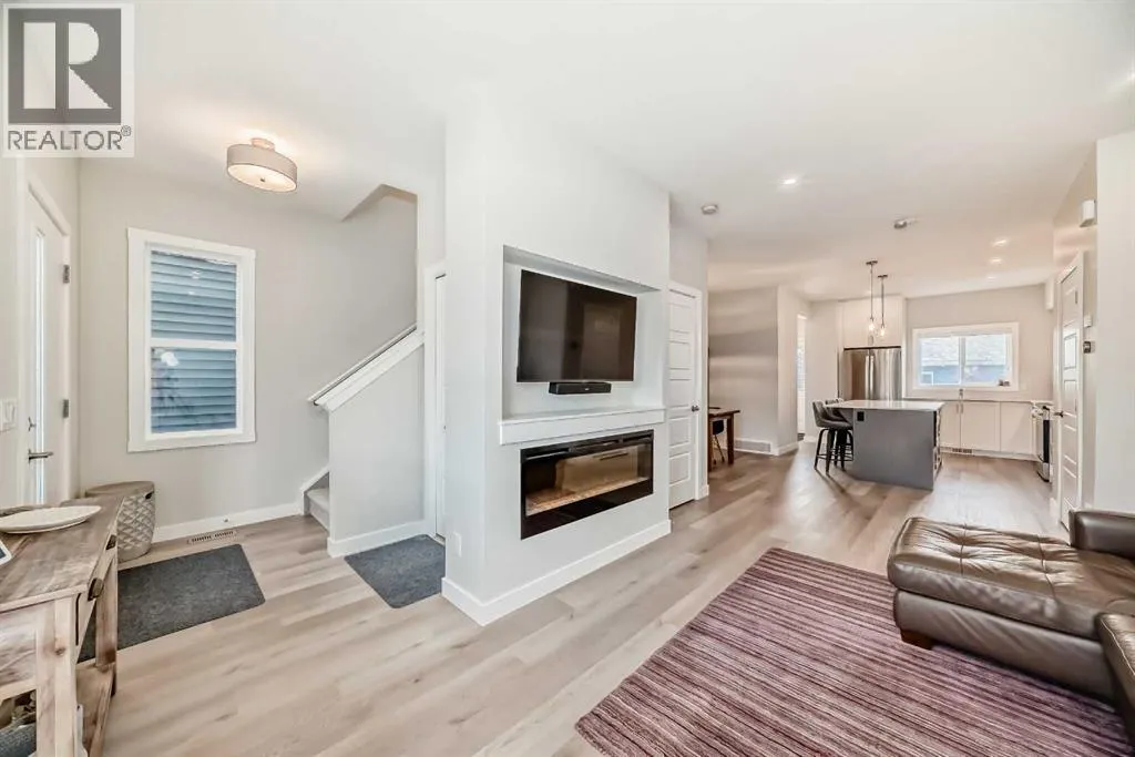 934 Cobblemore Common SW