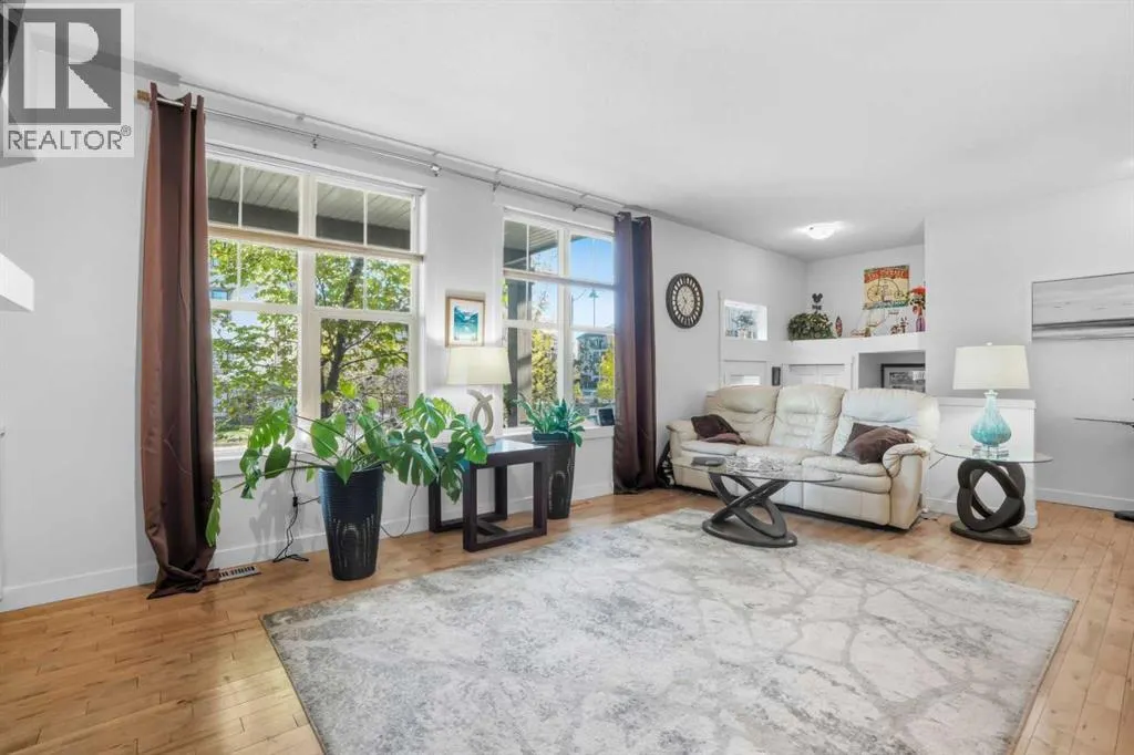 309 Mckenzie Towne Gate SE