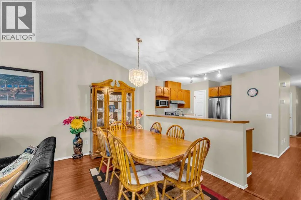 65 Tararidge Circle NE