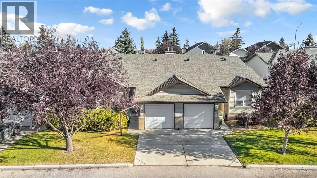 65 Tararidge Circle NE