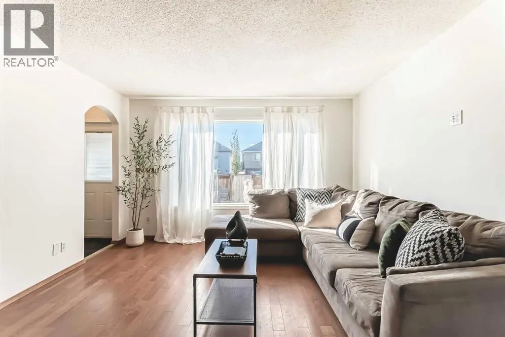 201 Cranberry Square SE