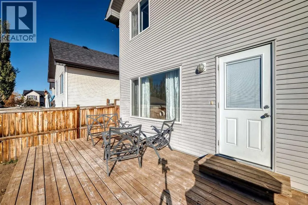 201 Cranberry Square SE