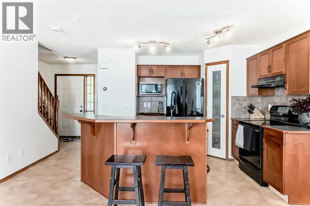 201 Cranberry Square SE