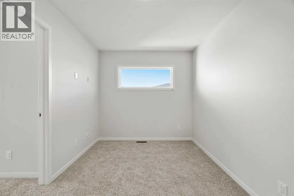 80 Carringvue Place NW