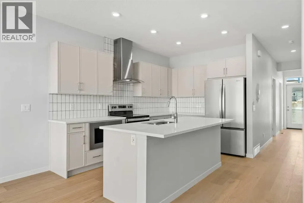 80 Carringvue Place NW
