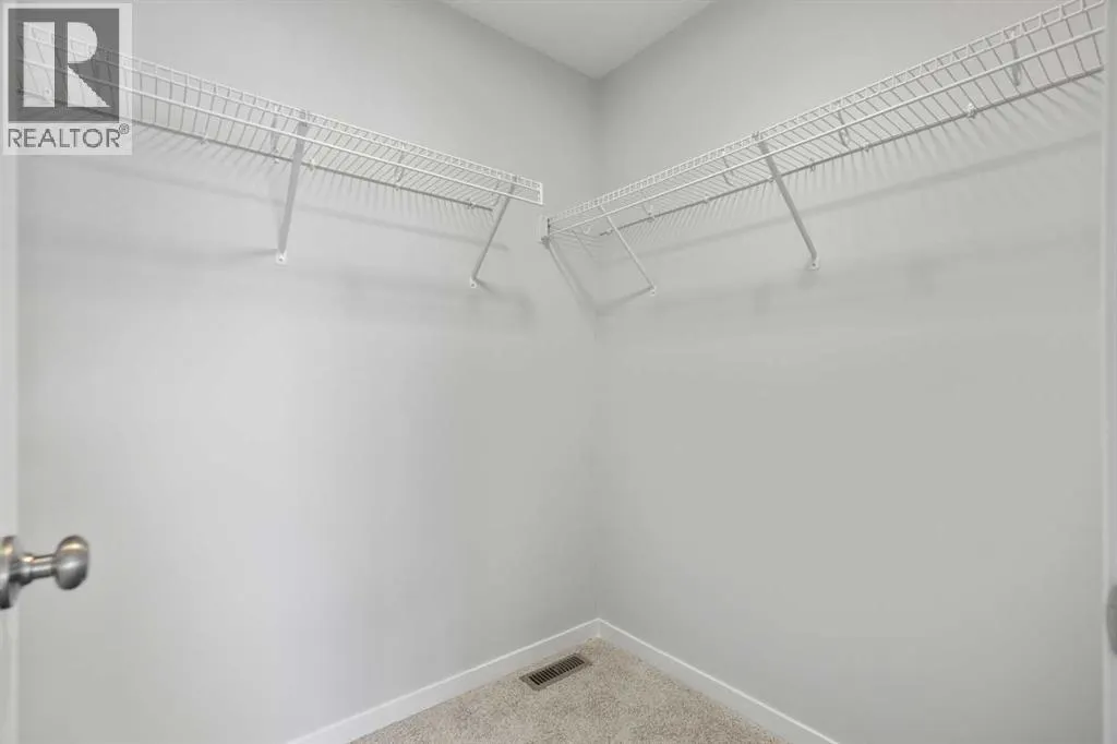 80 Carringvue Place NW
