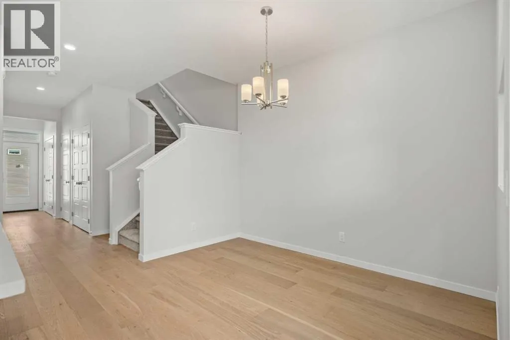 80 Carringvue Place NW