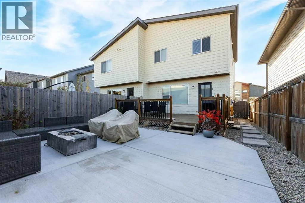 497 Walden Drive SE