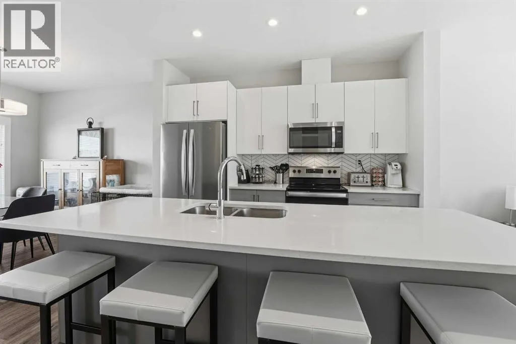 48 Evergreen Way