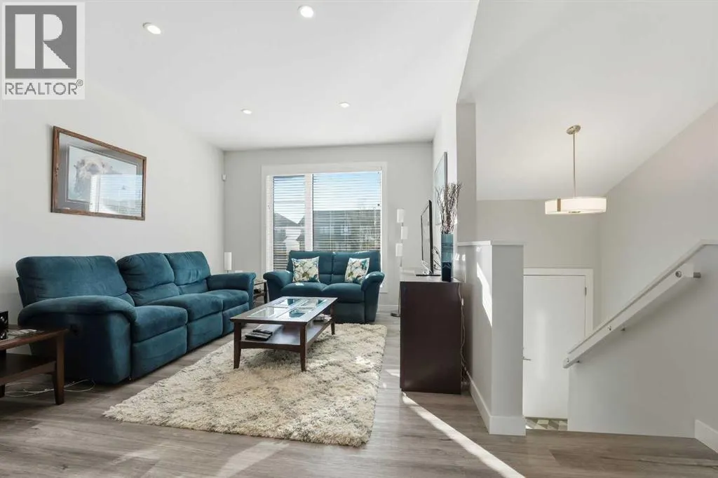 48 Evergreen Way