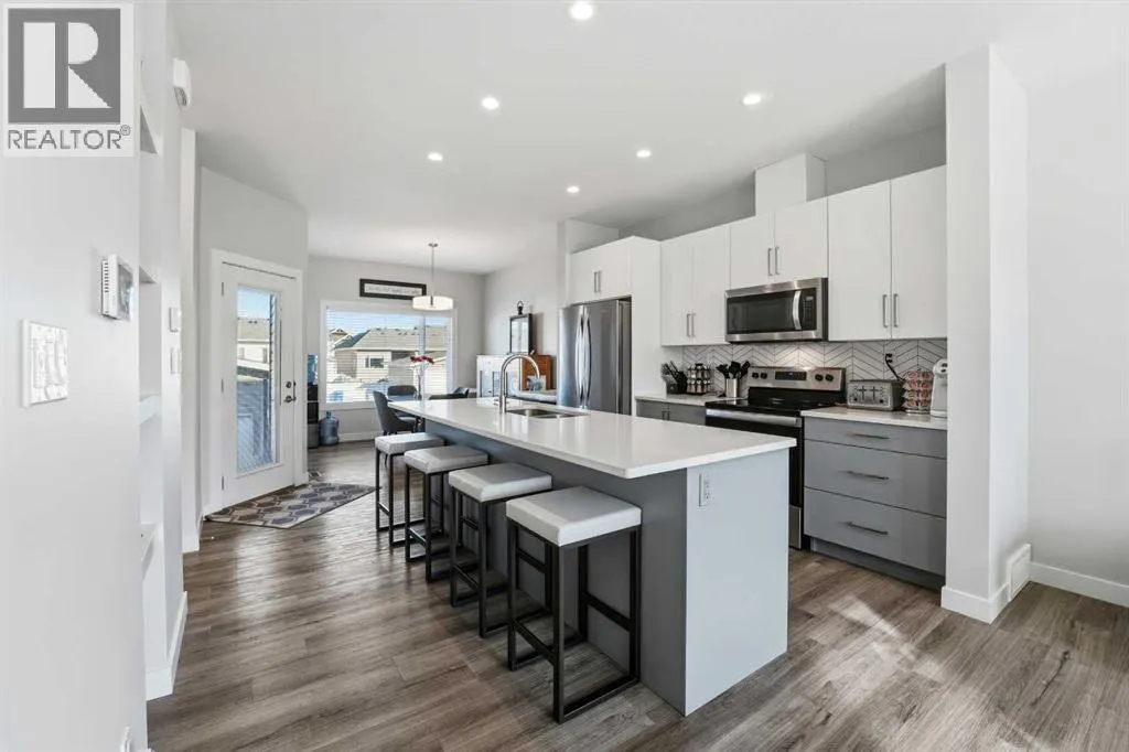 48 Evergreen Way