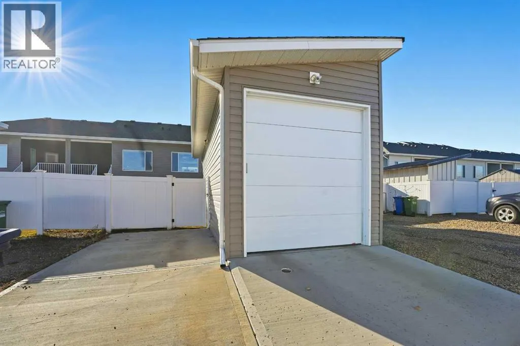 48 Evergreen Way