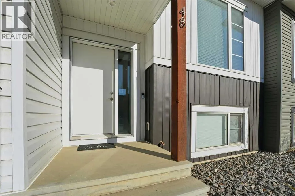 48 Evergreen Way