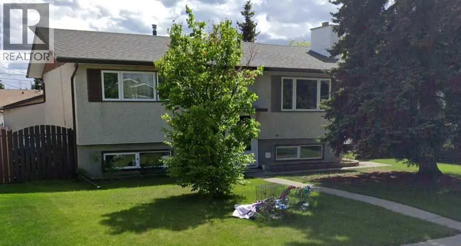 66 Marwood Circle NE