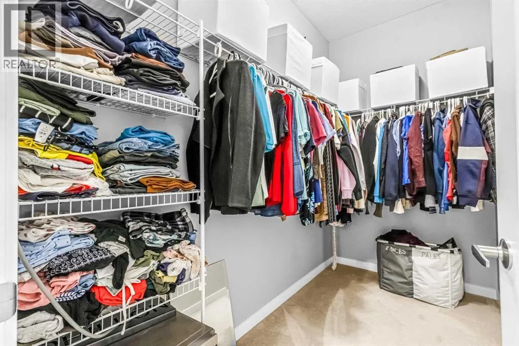 1036 Chinook Gate Heath SW