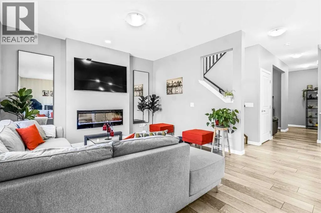 1036 Chinook Gate Heath SW