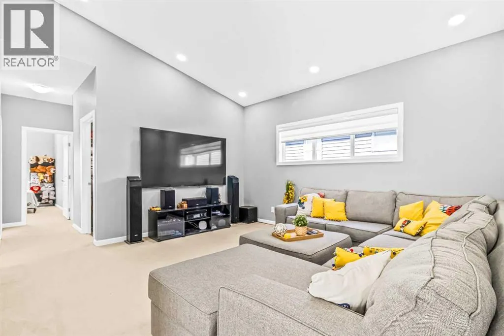 1036 Chinook Gate Heath SW