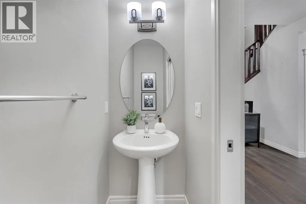 50 Masters Avenue SE