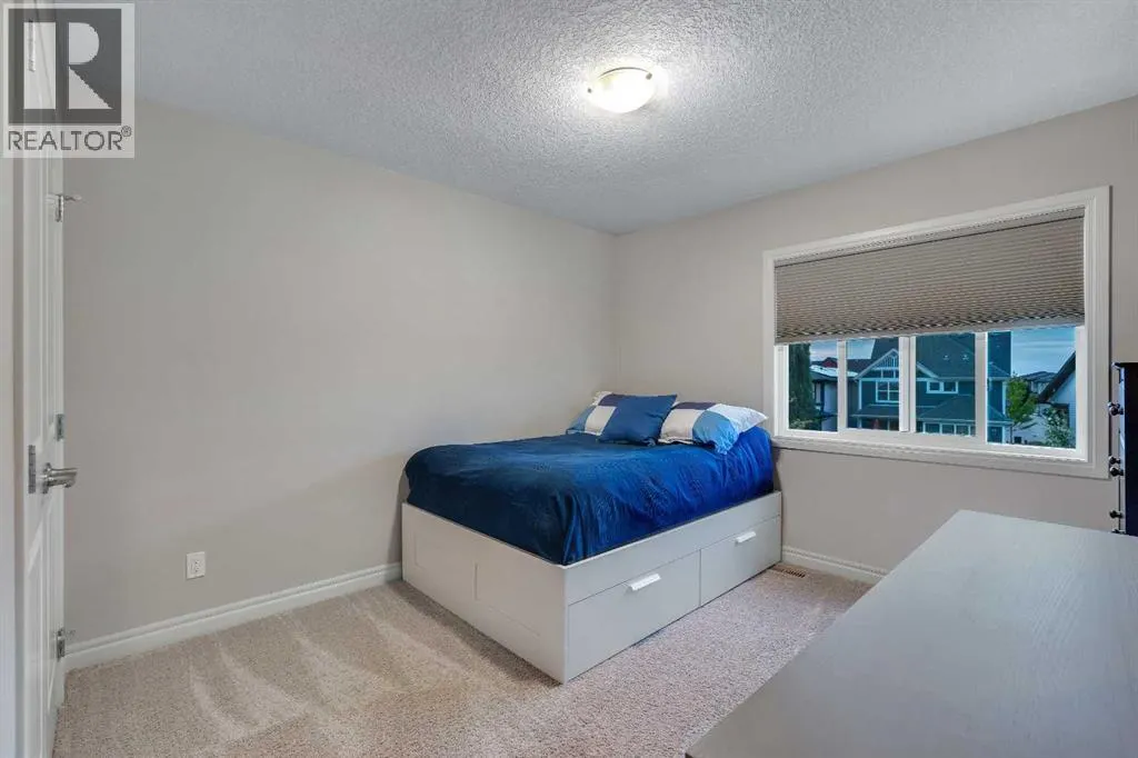 50 Masters Avenue SE