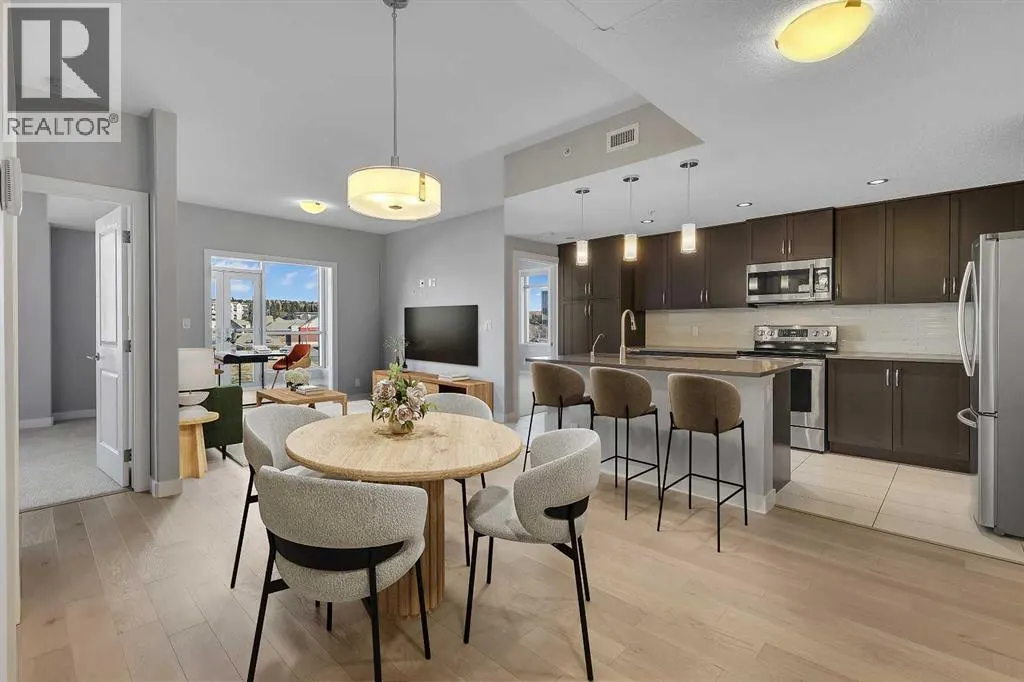 501, 24 Varsity Estates Circle NW