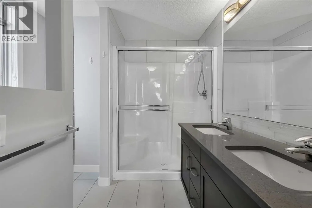 501, 24 Varsity Estates Circle NW