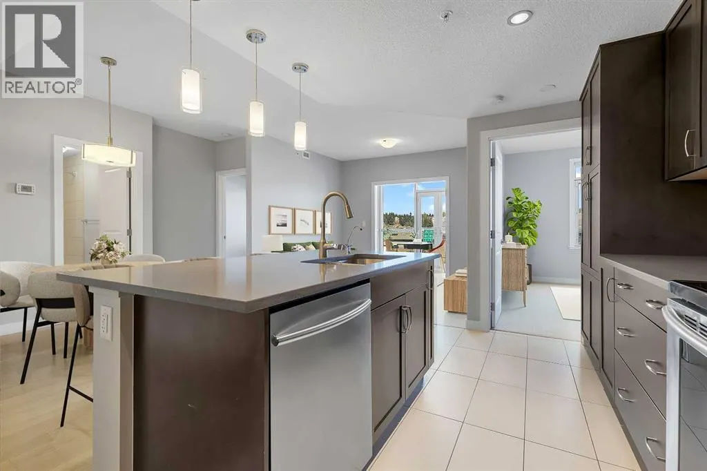 501, 24 Varsity Estates Circle NW