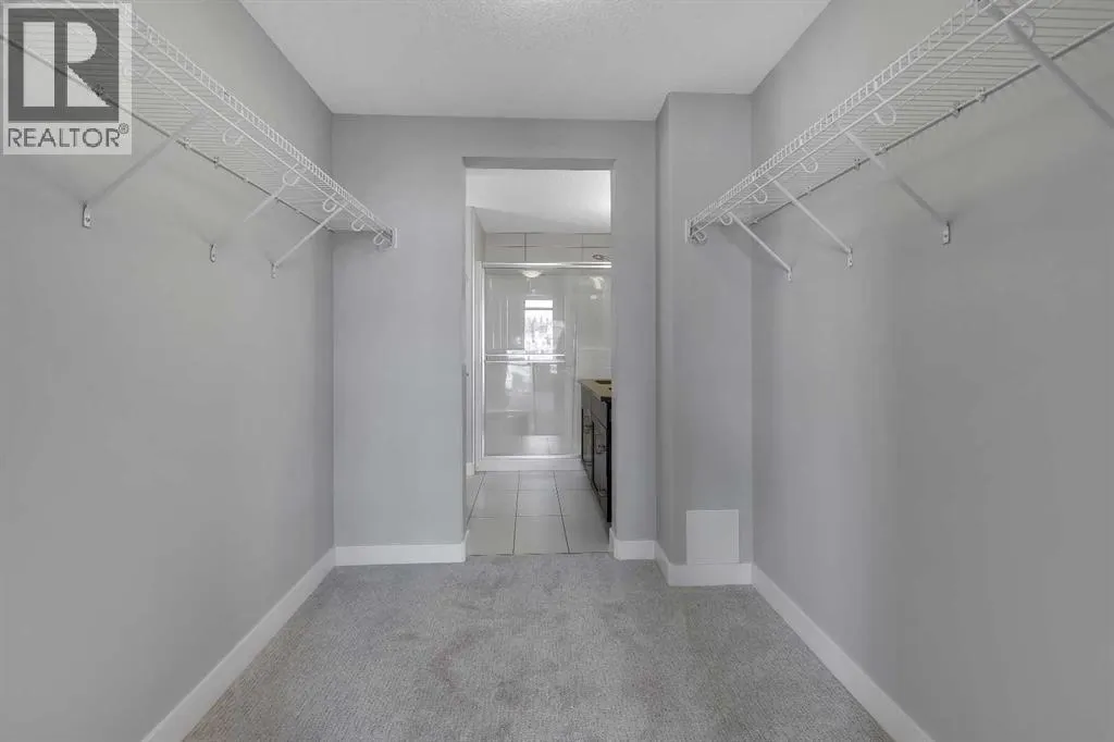 501, 24 Varsity Estates Circle NW