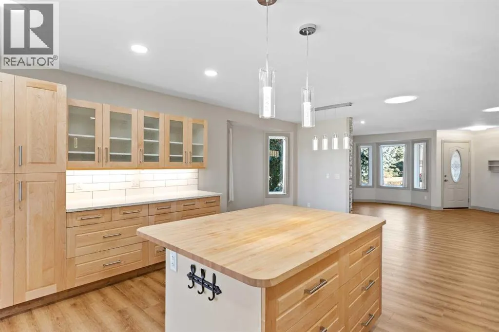 627 High View Park NW