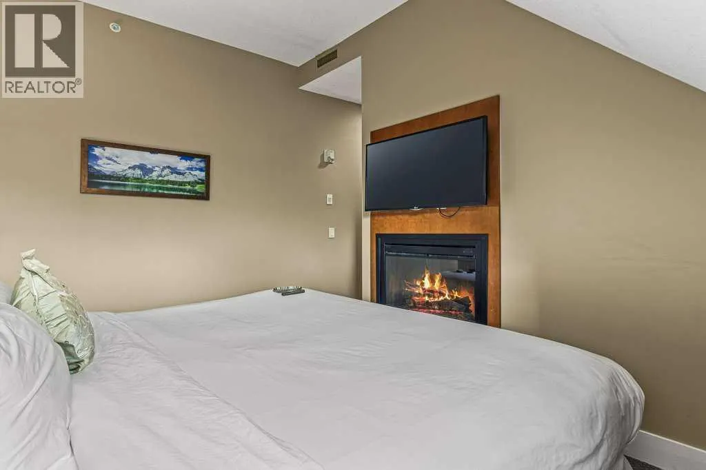 402 D,E,F, 191 Kananaskis Way