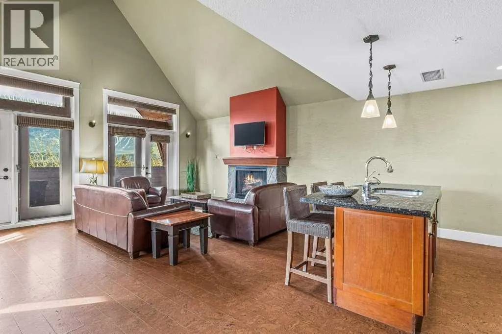 402 D,E,F, 191 Kananaskis Way