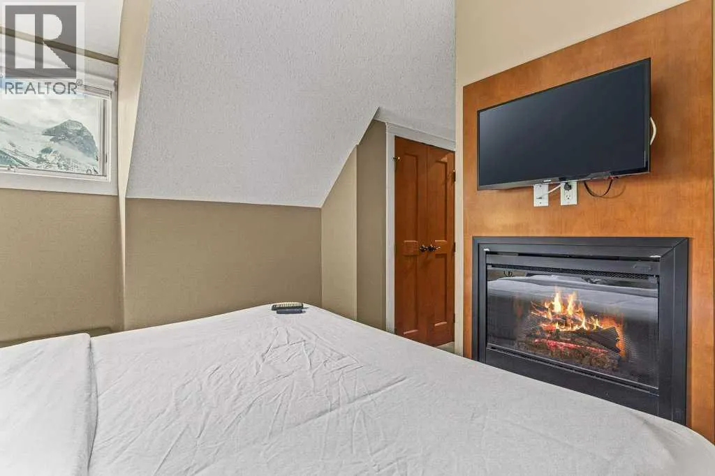 402 D,E,F, 191 Kananaskis Way