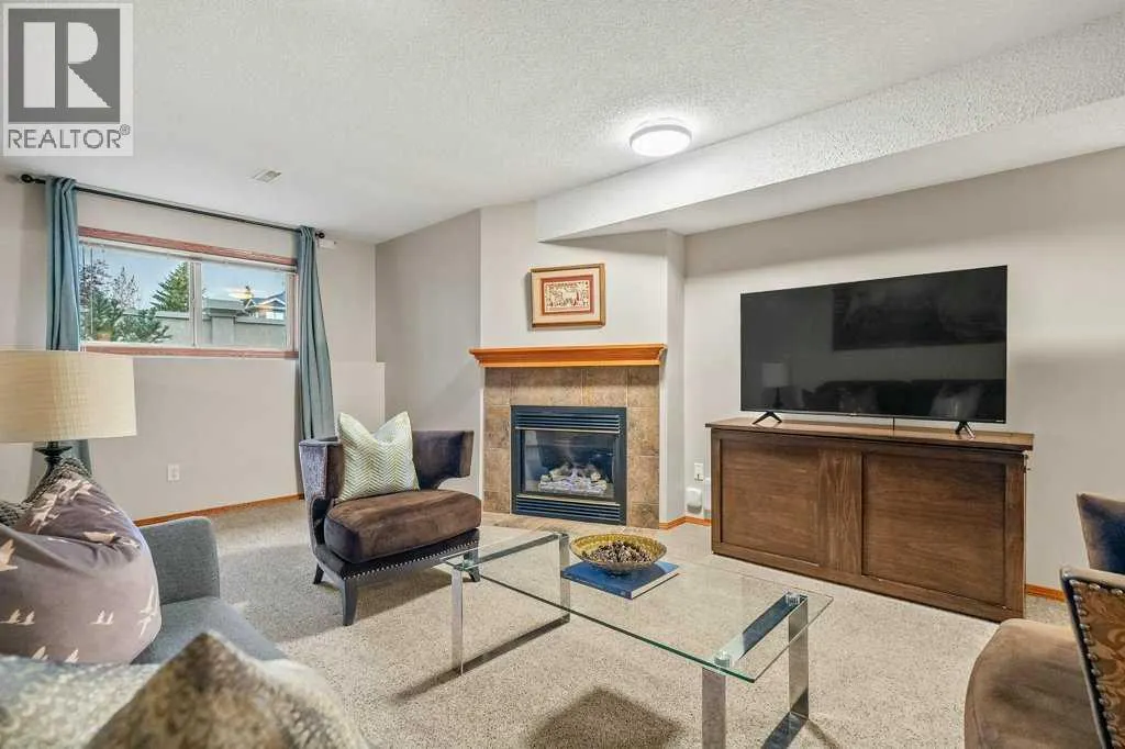 116 Sunlake Gardens SE