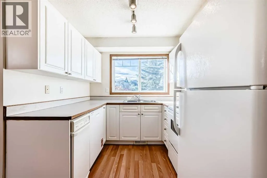 306, 11 Somervale View SW