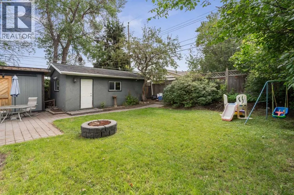 439 Hendon Drive NW