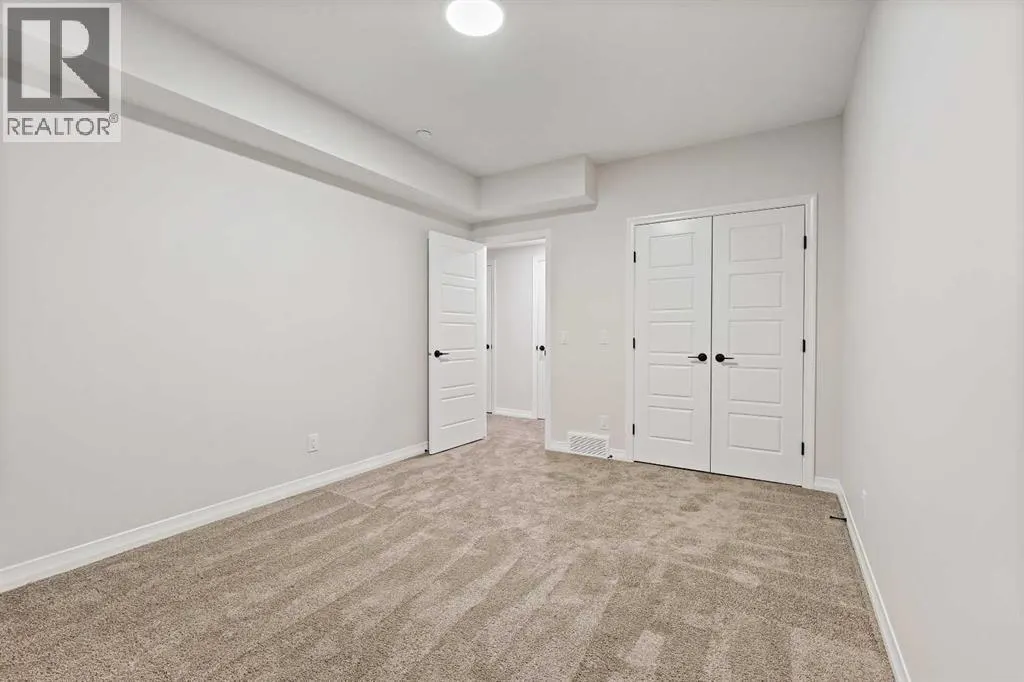 368 Magnolia Crescent SE