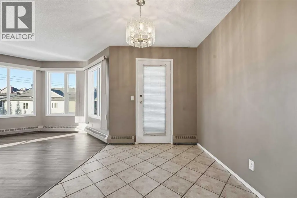 208, 5135 Lakeshore Drive
