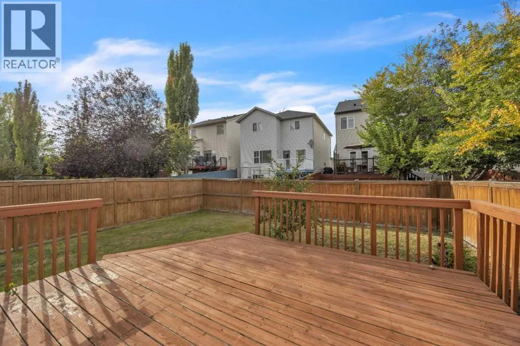 814 Copperfield Boulevard SE