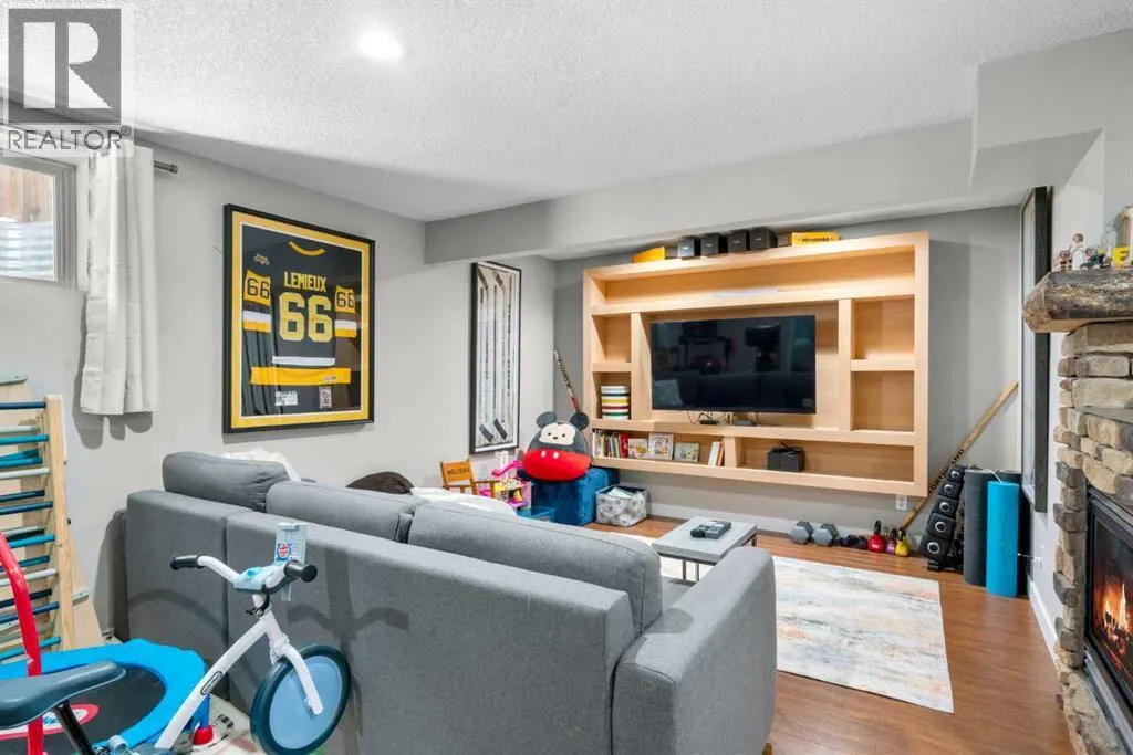 2581 Coopers Circle SW