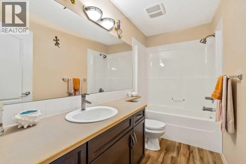 300, 1 Crystal Green Lane