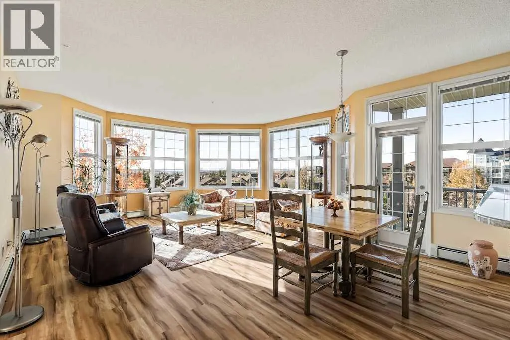 300, 1 Crystal Green Lane