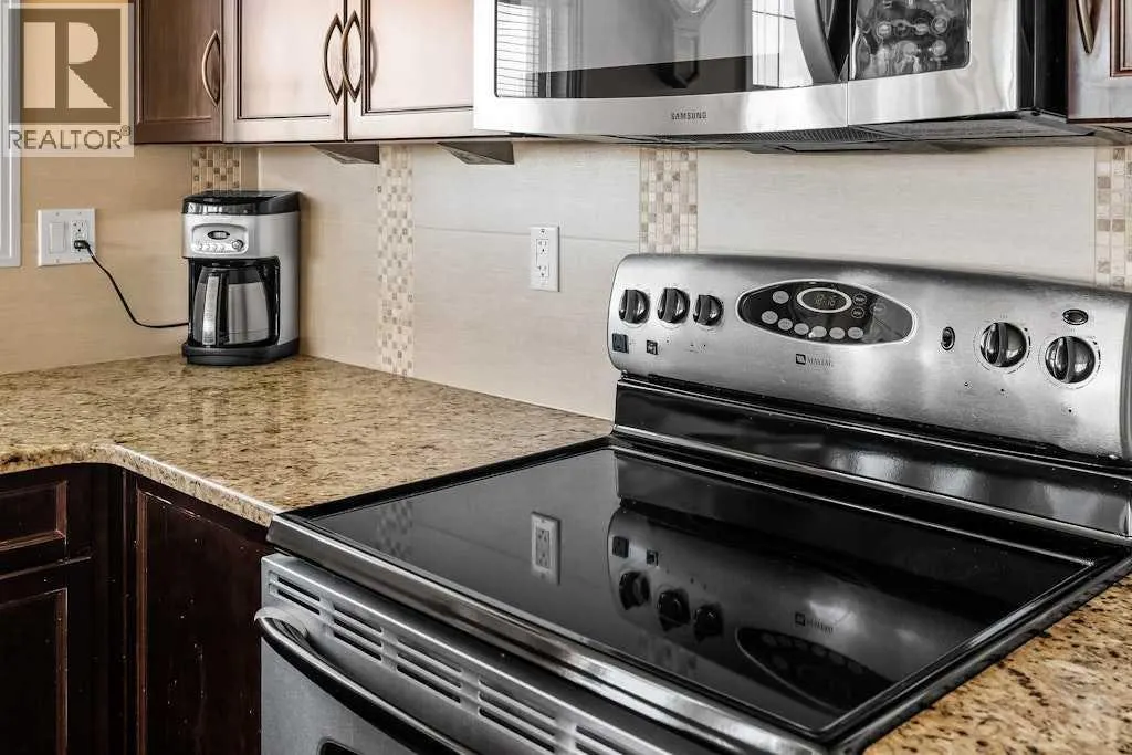 300, 1 Crystal Green Lane