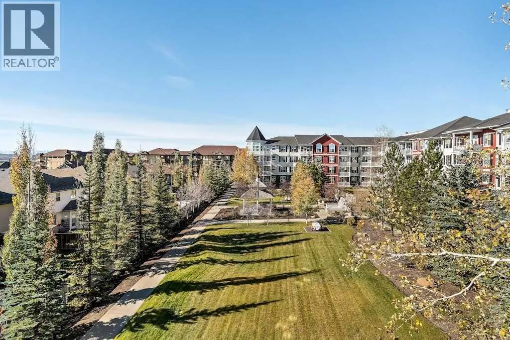 300, 1 Crystal Green Lane