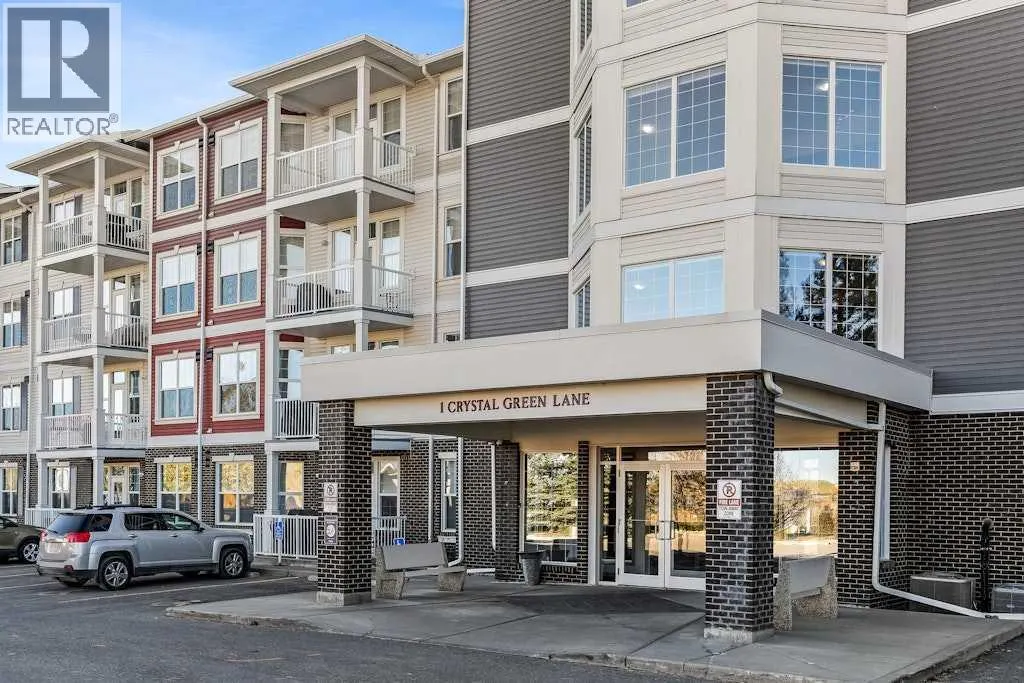 300, 1 Crystal Green Lane