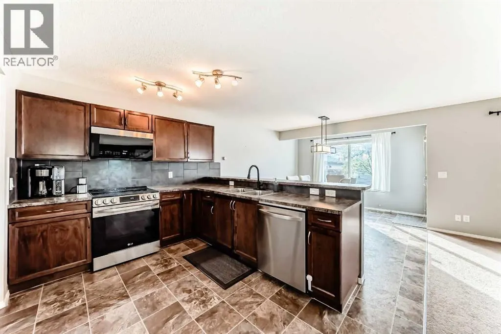 1809 Baywater Gardens SW