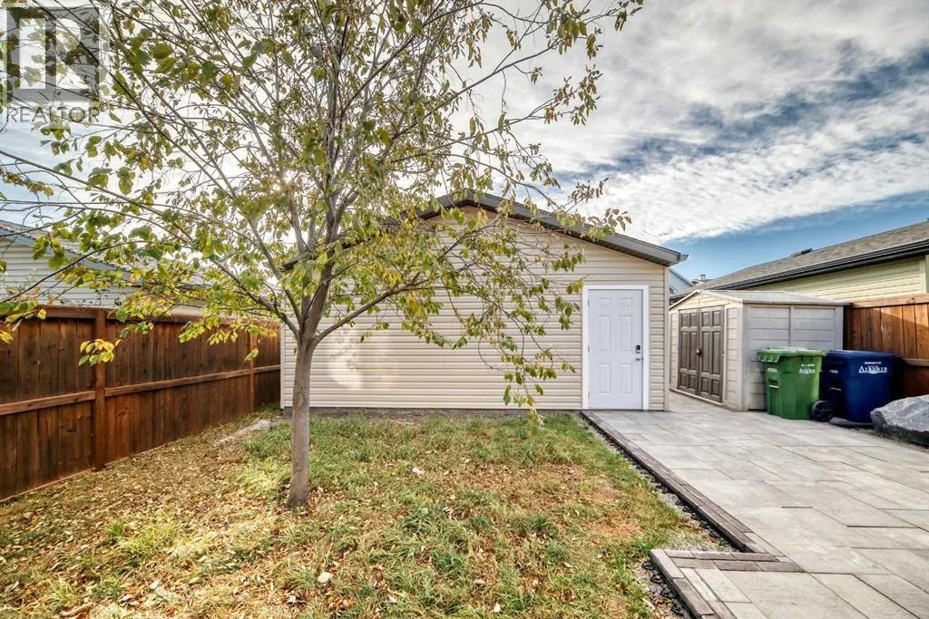 1809 Baywater Gardens SW