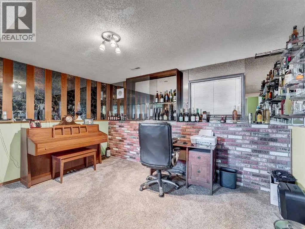 20 Eastbrook Way E